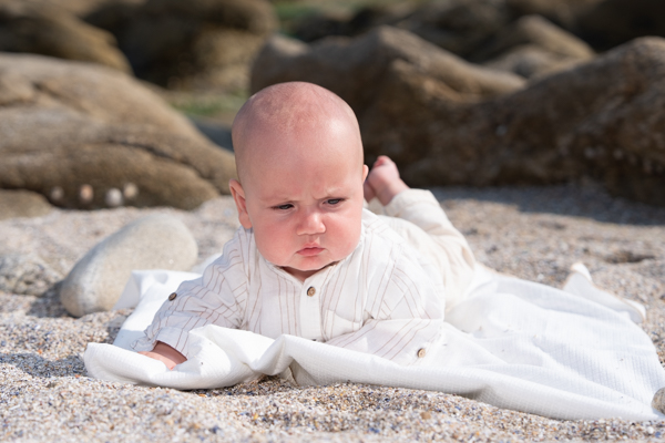 Portrait bébé plage de Quiberon